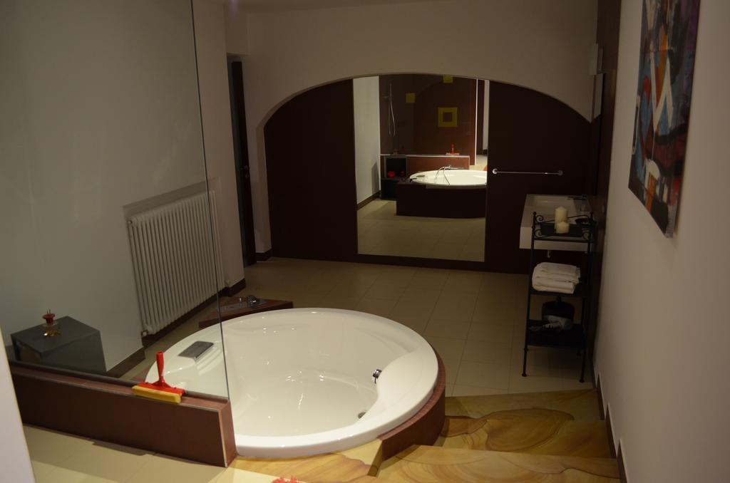 Bed and Breakfast La Residenza Piacentina Vigolzone Camera foto